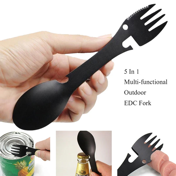 5-in-1 Multi-Functional Outdoor Survival Tool